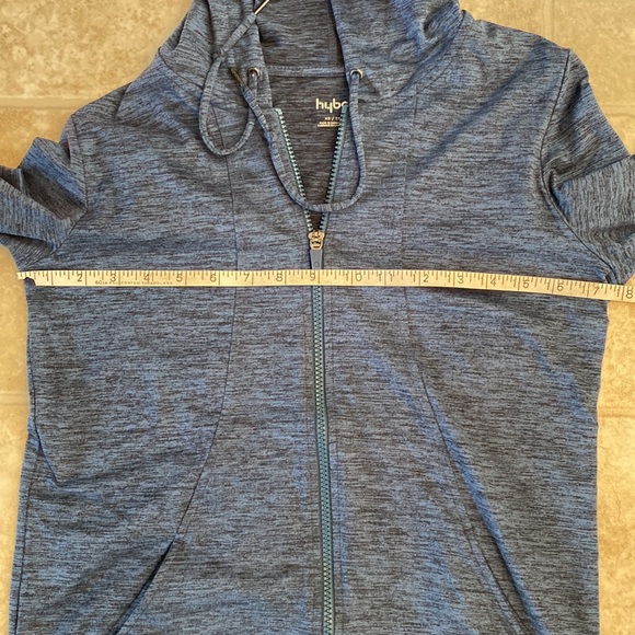 Reitmans Hyba hooded full zip up jacket. Size XS. - Picture 4 of 6